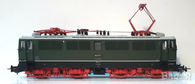 Електролокомотив BR 242 DR HO 1:87 Piko 51053, снимка 2 - Колекции - 48826162