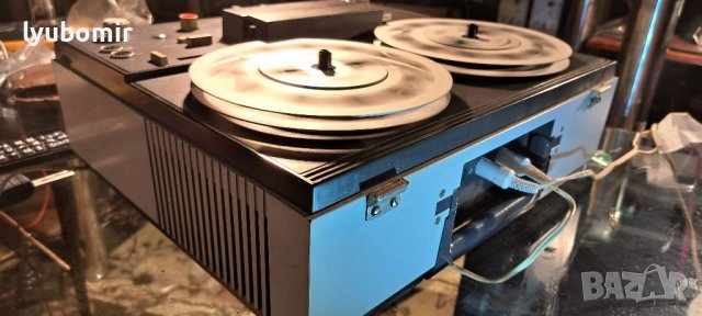 UHER 724, снимка 12 - Радиокасетофони, транзистори - 38480679