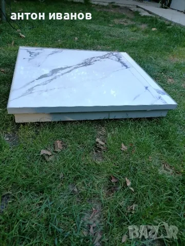 Подложка на колелца за голяма саксия