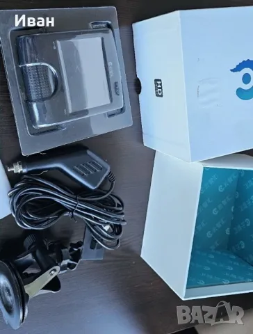 Видеорегистратор Flouren M11W, снимка 7 - Аксесоари и консумативи - 50015375