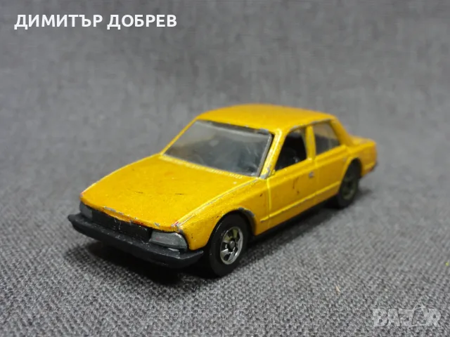 СТАРА РЕТРО МЕТАЛНА КОЛИЧКА 1982 HOT WHEELS PEUGEOT 505 HONG KONG