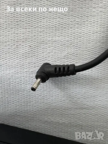 Оригинално зарядно за лаптоп Asus 19V 2.1A  40W , Букса: 2.5x0.7mm, снимка 4 - Кабели и адаптери - 48905401