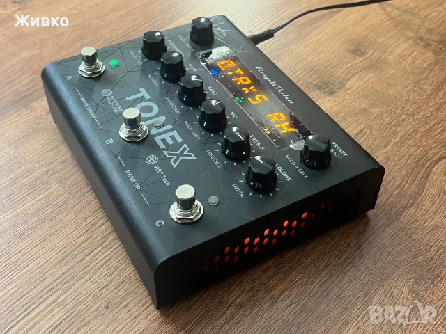 Tonex Pedal - IK Multimedia  - мулти ефект за китара., снимка 2 - Китари - 55951594