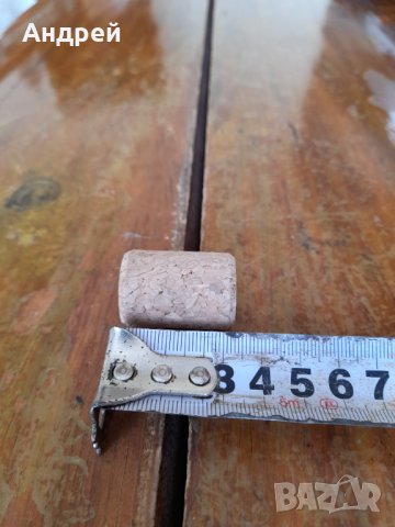 Стари коркови тапи, снимка 3 - Други ценни предмети - 42222954