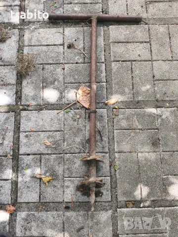 Свръдел за земя