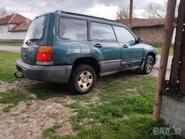 Субару Форестър 2.0 125к., снимка 4 - Автомобили и джипове - 53904013