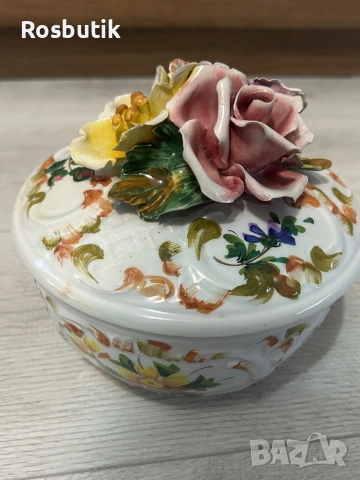 Голям порцеланов съд  ръчно рисуван  с порцеланови цветя , снимка 4 - Вази - 53347771