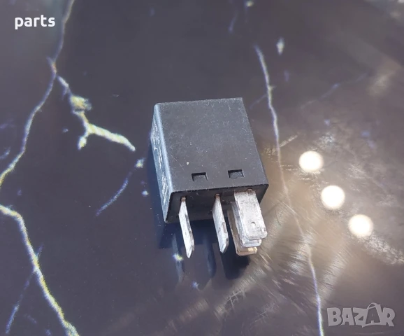 Реле Jeep Гранд Чероки WJ N:082 - Чероки XJ
- Крайслер - 4671168C - 72472M, снимка 3 - Части - 50969643