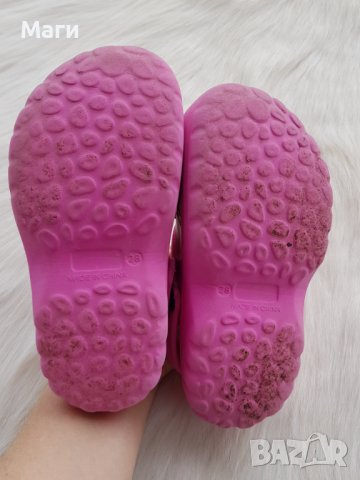 Детски крокс Hello Kitty №28, снимка 5 - Детски сандали и чехли - 39379316