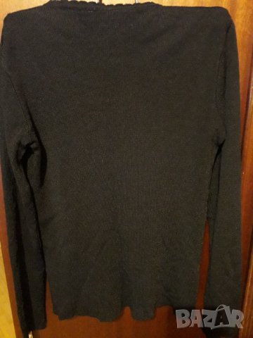 Дамска черна блуза  с дълъг ръкав, снимка 4 - Блузи с дълъг ръкав и пуловери - 30184870