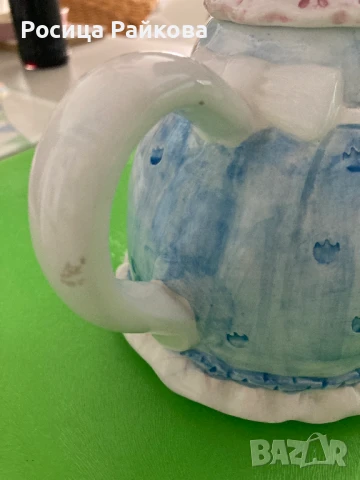 Порцеланов декоративен чайник, снимка 4 - Декорация за дома - 51170375