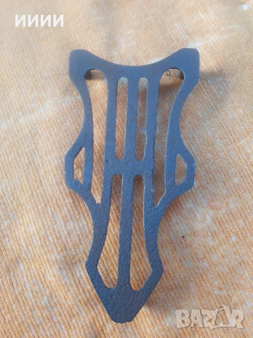 Скара за ютия на жар 