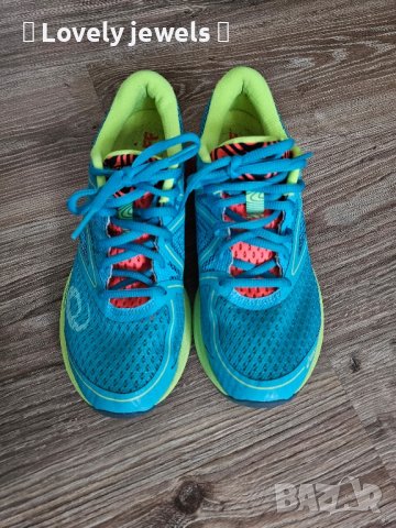 Дамски маратонки ASICS цветни сини неон, снимка 4 - Маратонки - 42673464