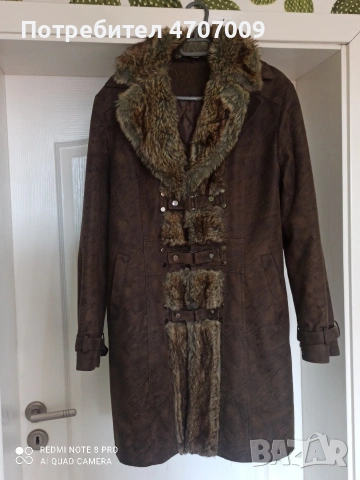 Продавам палто втора употреба - имитация на кожа-цена 25евро, снимка 2 - Палта, манта - 53076705