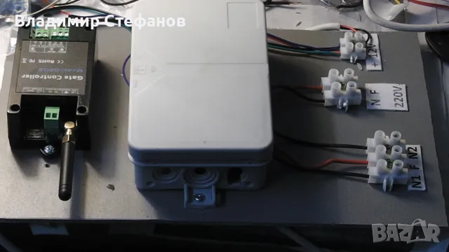  Чрез този GSM модул може да управлявате гаражни, ролетни врати, бариери, врати с двигател, снимка 2 - Друга електроника - 48606052
