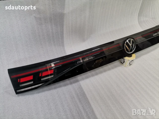 3J0945307 B C Нов Централен IQ Light Стоп VW Passat B9 Variant R Line, снимка 3 - Части - 50779093