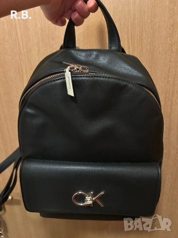Кожена раница Calvin Klein, снимка 15 - Раници - 52632541