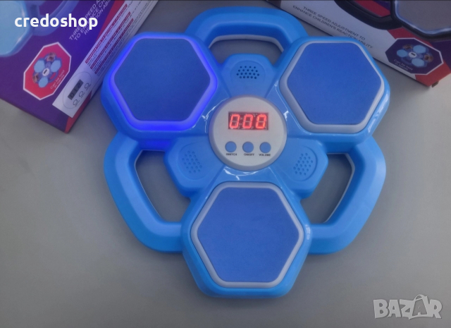 Боксова машина с 3 мишени ,синя, светлини, музика, снимка 2 - Музикални играчки - 52881376