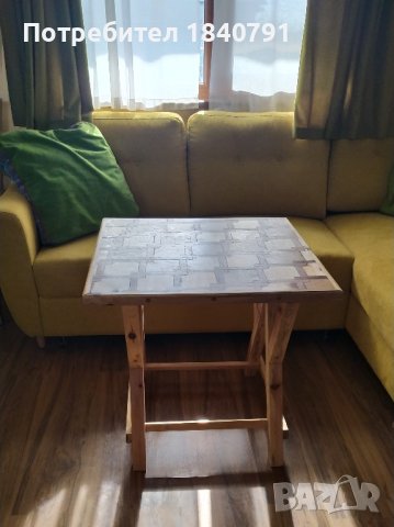 Малка маса – ръчна авторска изработка – бук/бор, снимка 7 - Маси - 42793399