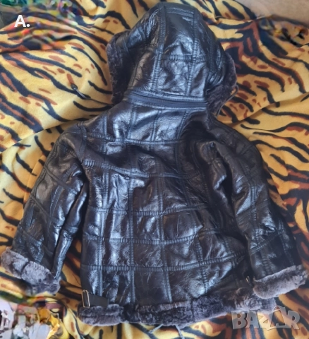 2 броя ,подходящо за близнаци Детско кожено яке-кожух, снимка 2 - Детски якета и елеци - 52934087