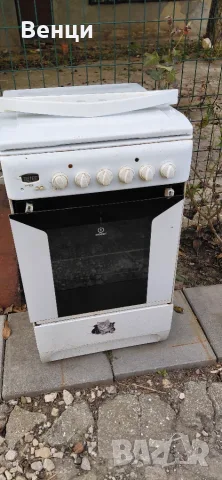 Готварска печка indesit