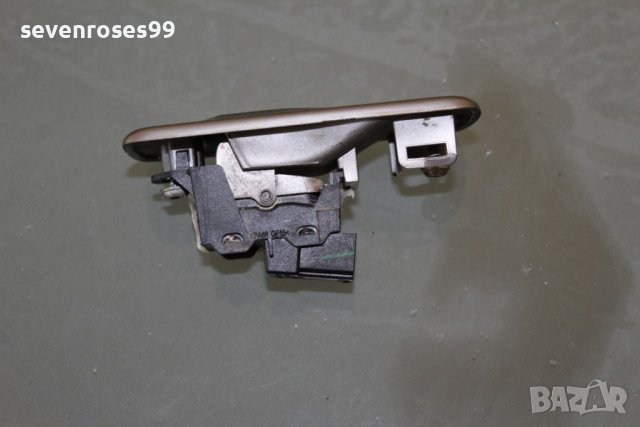 Бутон ел стъкло преден десен Jag XF 2010 8x23-14714ab, снимка 2 - Части - 36856400