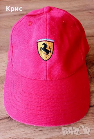 🧢 Шапка Ferrari 