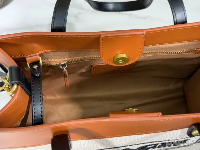 чанти coach cargo tote canvаs 30х22см, снимка 4 - Чанти - 50416642