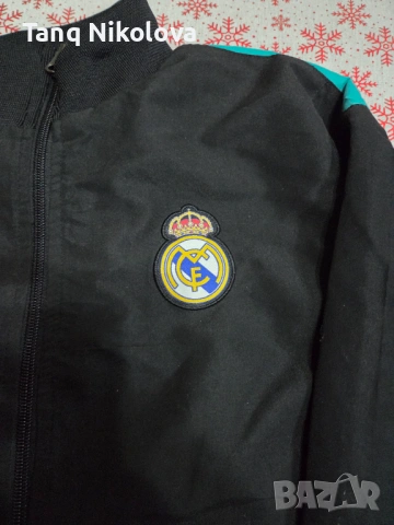 Яке тип ветровка на Real Madrid, снимка 2 - Детски якета и елеци - 53066745