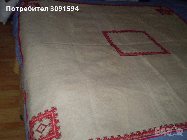 Ръчно бродирана ленена покривка за маса Българска бродерия, снимка 8 - Колекции - 34455910