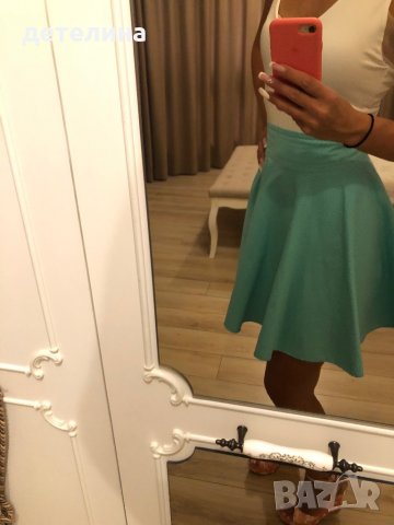 Дамска пола, снимка 4 - Поли - 29636375