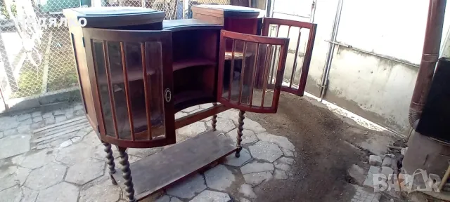 Старинна австрийска махагонова витрина,скрин,кристал, снимка 15 - Антикварни и старинни предмети - 48601548