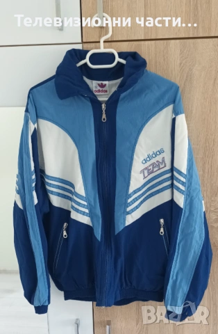 Оригинално ретро Adidas Team шушлеково яке в отлично състояние, размер М