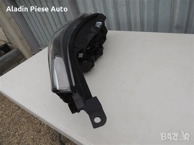 Ляв фар Kia X-Ceed, Xceed Full Led година 2018 2019 2020 2021 2022 код 92102-J7000 , снимка 2 - Аксесоари и консумативи - 50286217