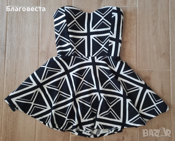 Къси рокли- 2 бр. за 5 лв. 