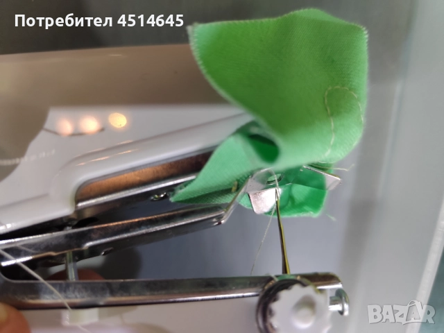 Шевна машина ръчна портативна, снимка 2 - Шевни машини - 52592963