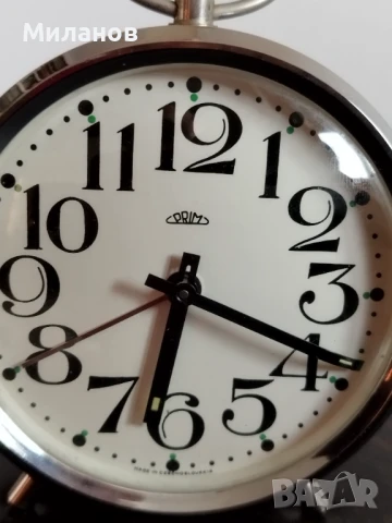 Стар механичен будилник, настолен часовник, снимка 4 - Антикварни и старинни предмети - 51143263