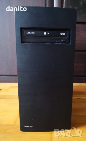 Компютърна кутия + захранващ блок и DVD