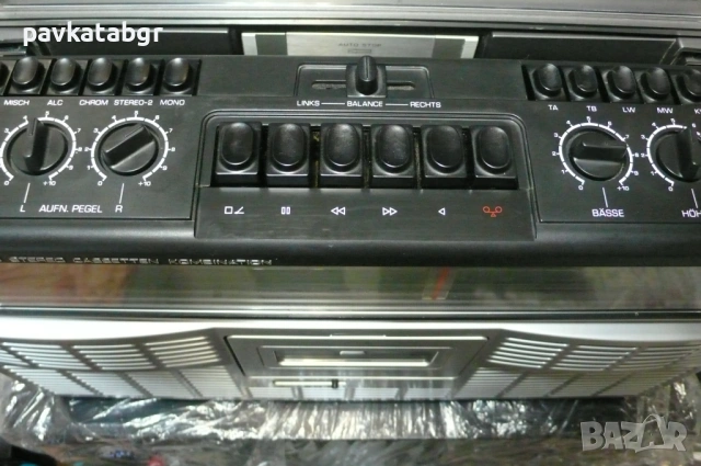 Касетофон Универсум, снимка 5 - Радиокасетофони, транзистори - 53110176