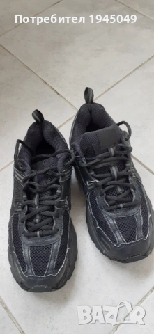 Детски маратонки Nike Vomero 5, снимка 11 - Детски маратонки - 53904913