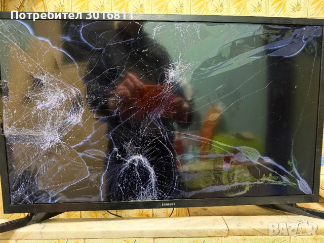 Продавам телевизори за части, снимка 15 - Части и Платки - 45917076