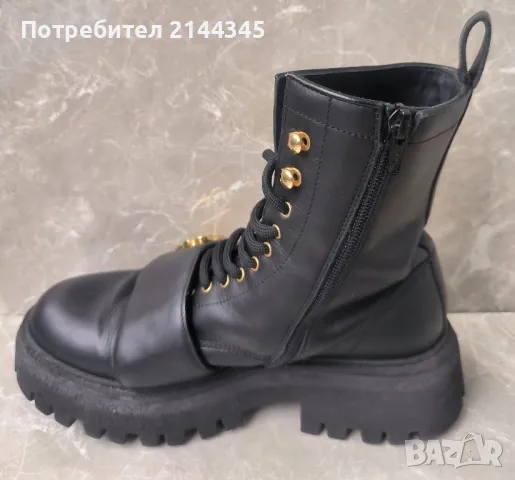 DSQUARED2
Branded leather boots номер 38, снимка 7 - Маратонки - 48307933