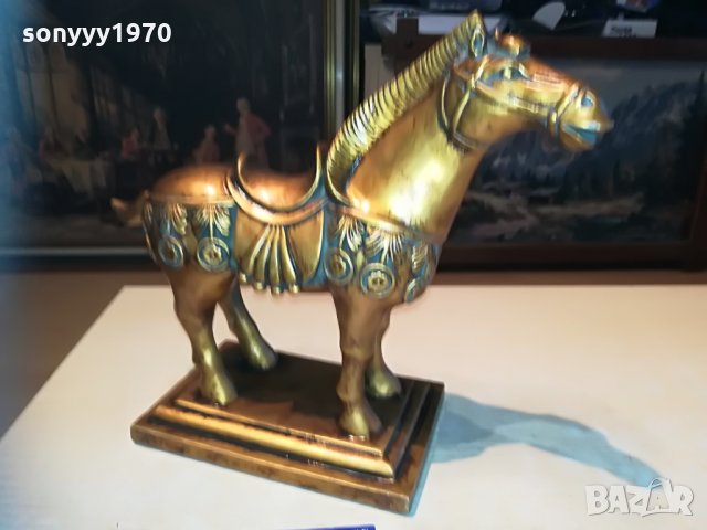 кон-златен кон-внос швеицария 27х24х11см, снимка 3 - Колекции - 29581131