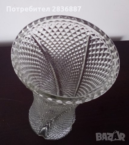 Голяма кристална ваза., снимка 8 - Вази - 35552685