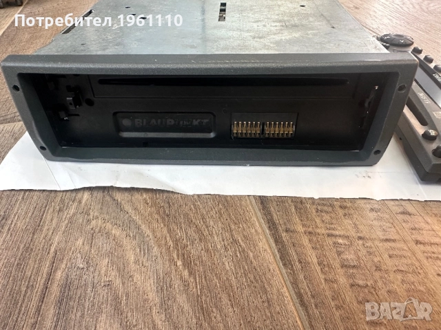 Blaupunkt Essen CD31 Audo Radio, снимка 9 - Аксесоари и консумативи - 52610727