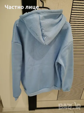 Продавам анорак размер  L