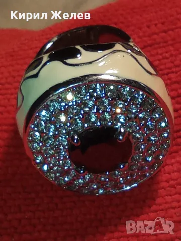 ЕФЕКТЕН ОГРОМЕН ЕМАЙЛИРАН КРИСТАЛЕН НИКЕЛИРАН МЕДЕН ПРЪСТЕН 44154, снимка 15 - Пръстени - 46510291