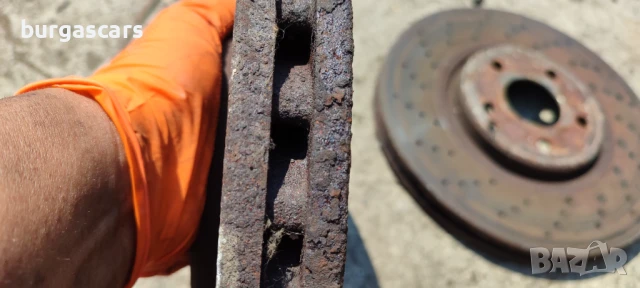 Предни дискове Mercedes-Benz E 500 5,5-388к.4Matic W211 - 60лв, снимка 3 - Части - 51065381