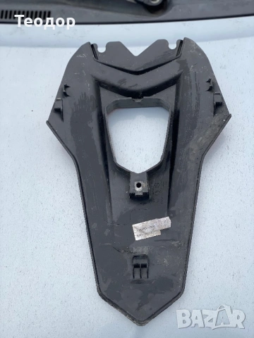 Преден калник и маска за КТМ Дуке 690 , снимка 9 - Части - 53225901