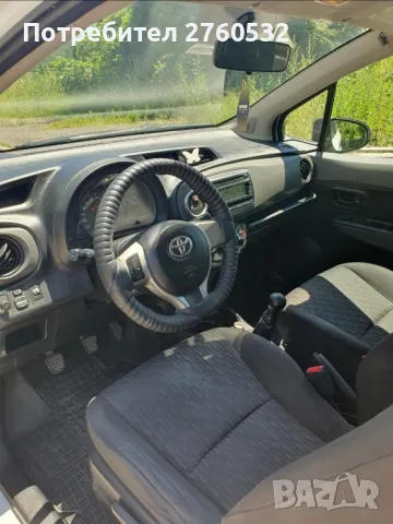 Toyota Yaris 2012 69к.с, снимка 7 - Автомобили и джипове - 48959153